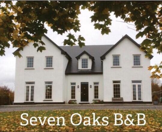 Seven Oaks B&B Ballyhaunis Exterior foto